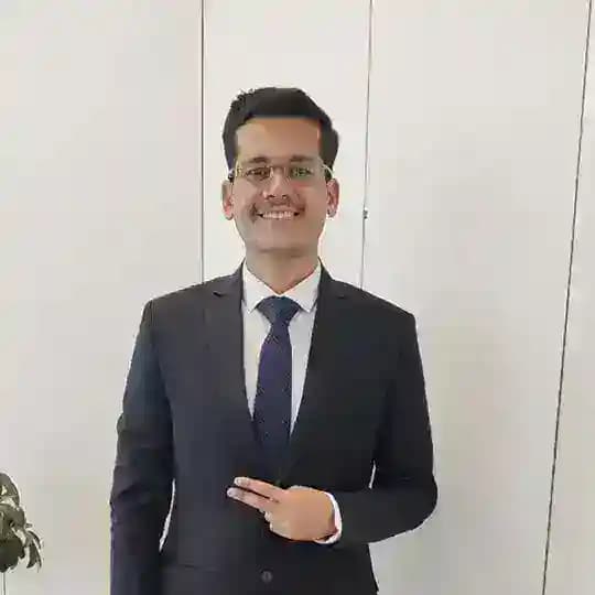 Vasant Dabholkar, IAS