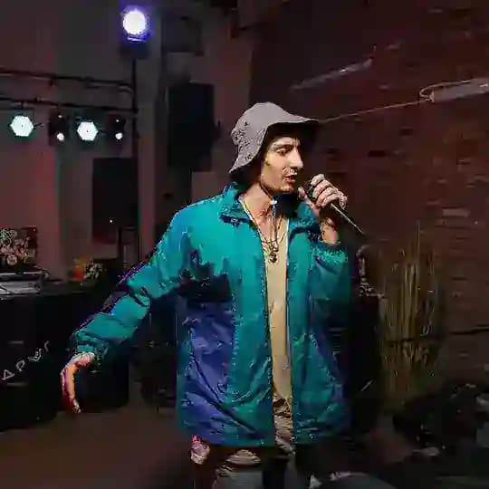 Vasilek Yo!