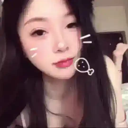 楚依依的生活圈