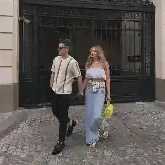 ᒪᗩYᗩ