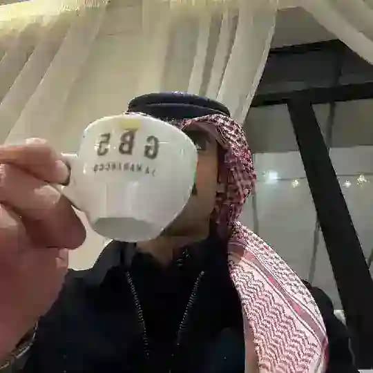 يباري .