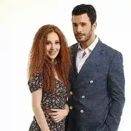 مسلسل حب للايجار مترجم √ Profile