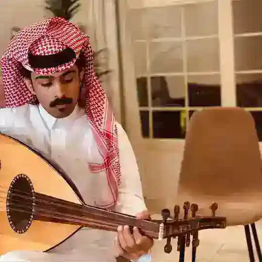 - ياهمم ملااليء 💔🔕 .