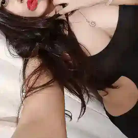 এখানে ফ্রি শো দেখানো হয় Profile