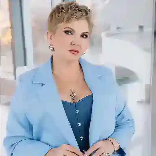 Юлия Стержанова Онлайн-Школа Метаморфозы