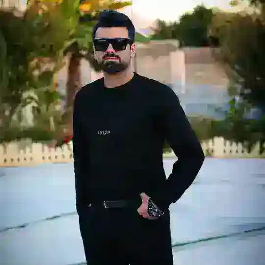 علی دولتخواه