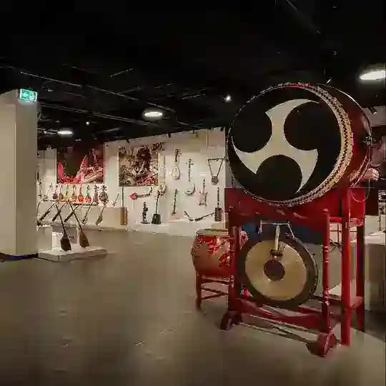 Выставка тюркских музыкальных инструментов