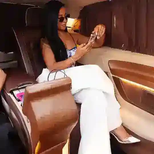 Amira Crypto