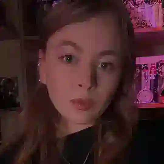 ✨anastarfall печатает…