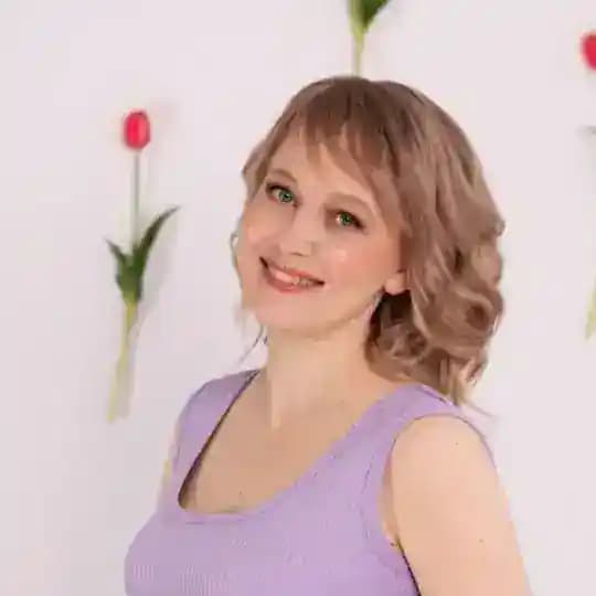 Анна. Многодетная мама