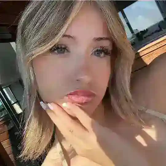 ANA X 📸💋