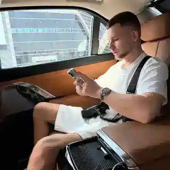 Артем (ПОМОЩЬ)