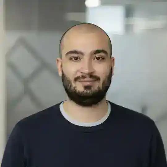 Armin | فعال بازار های مالی