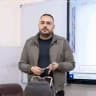 الاستاذ ايمن شهاب الراوي