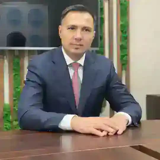 Азамат Нахушев