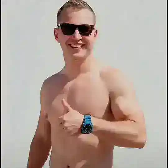 RUSSIA GUY TRENDING
