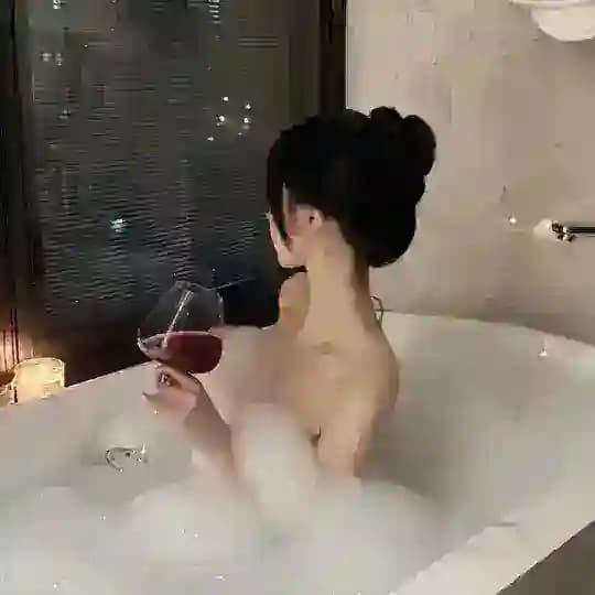 福田白幼薇中转频道