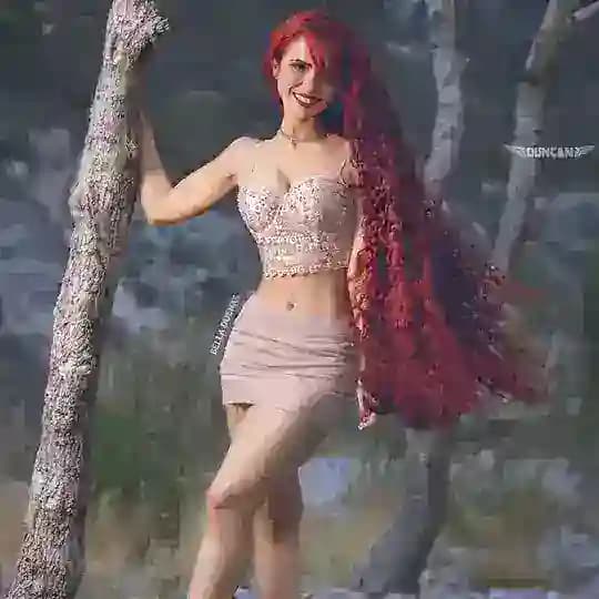 Bella Dueñas Ofc 💋 Profile