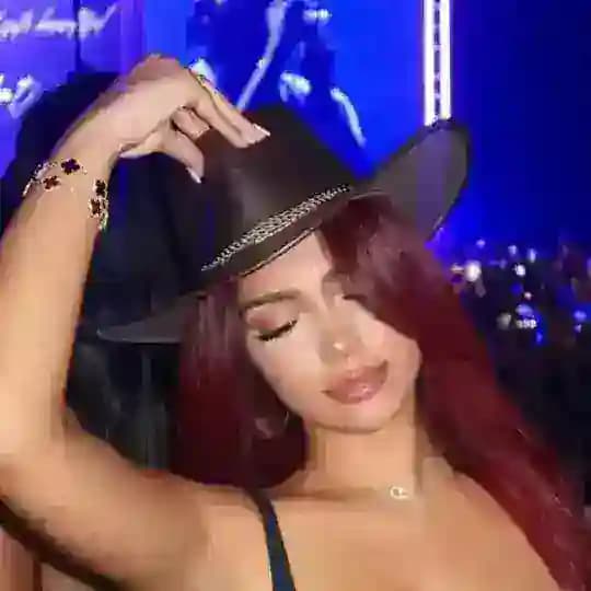 Femmesz Bellehh Fraichesb M.Y.M