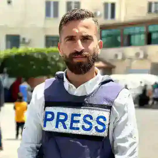 الصحفي بلال بدر