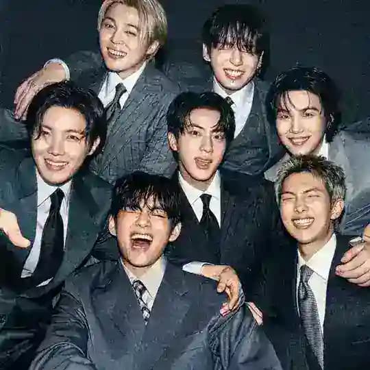 💜 𝙏𝙝𝙞𝙨 𝙞𝙨 𝘽𝙏𝙎 ࣪.⋆ ⁷ Profile