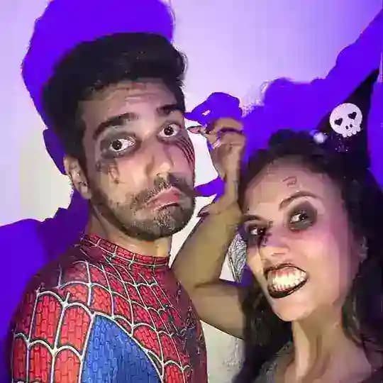 CASAL REALISTA