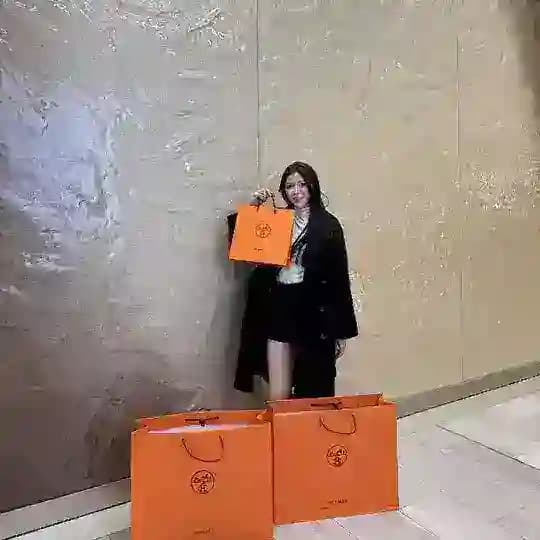 ✈️Celine•欧洲代购群✈️