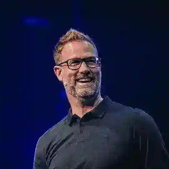 Christian Bischoff Offiziell Profile