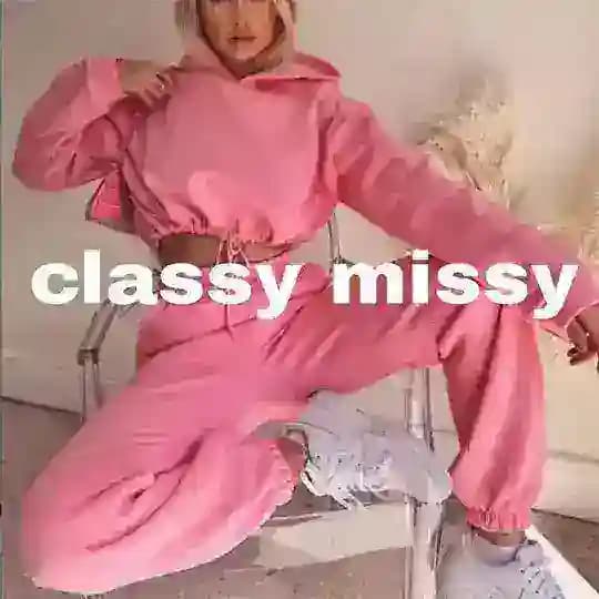 Classy Missy 🌹