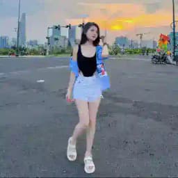 Gái xinh tập Gym Profile