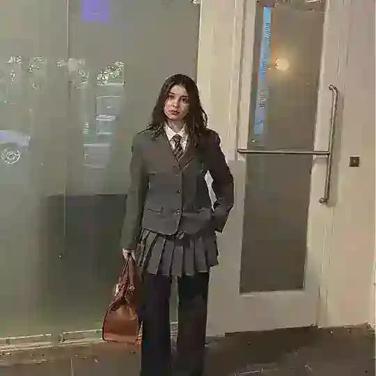 Crypto Kiss (Neha)