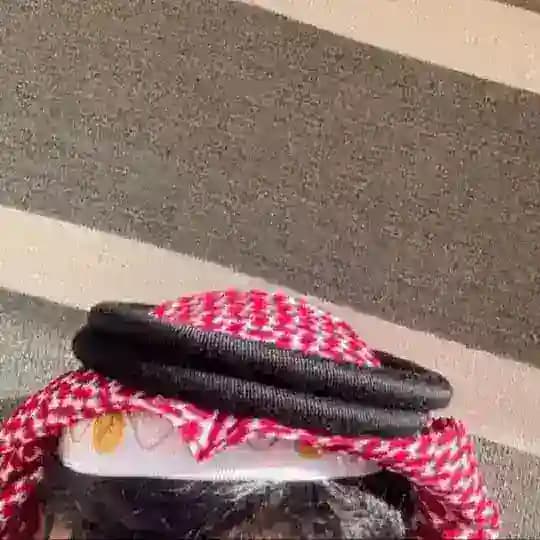 - يَ
