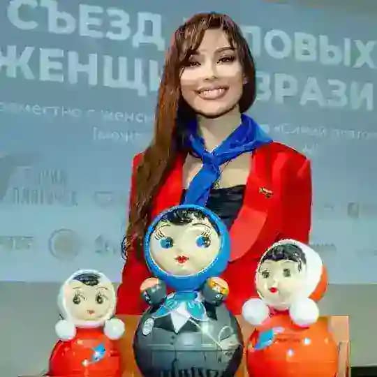 ДАНИЛОВА СИНИЙ ПЛАТОЧЕК