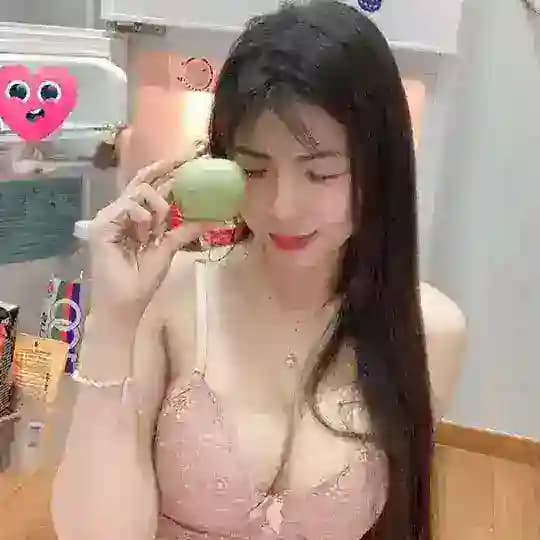 အတိုအထွာ‌လေးများ