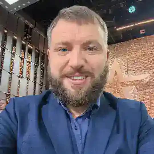 Денис Селезнёв
