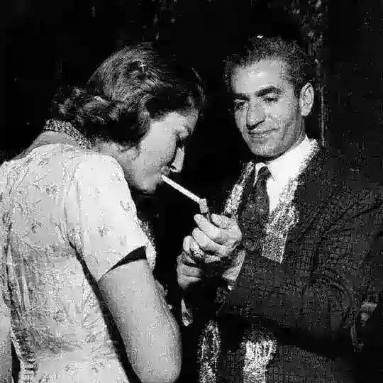 ⊰ مبهم ⊱ Profile