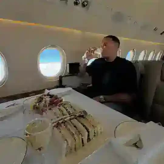 EL EMPRESARIO🌎