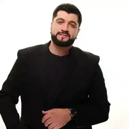 Эльбрус Джанмирзоев Official