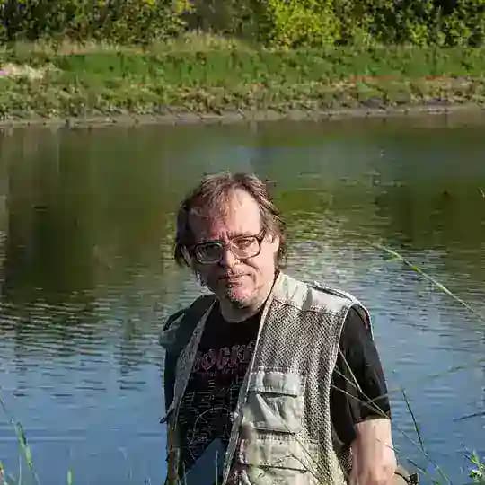 Евгений Лесин