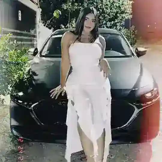 Emily montaño