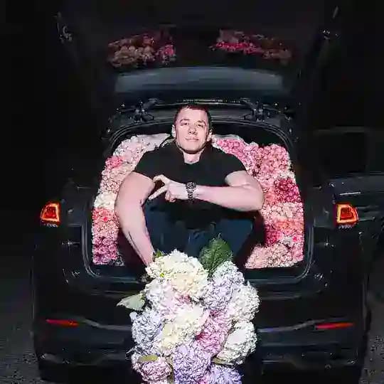 𝐌𝐀𝐂𝐀𝐍 𝐥𝐢𝐟𝐞✌🏻