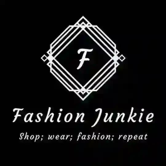 💃Fashion Junkie🕺