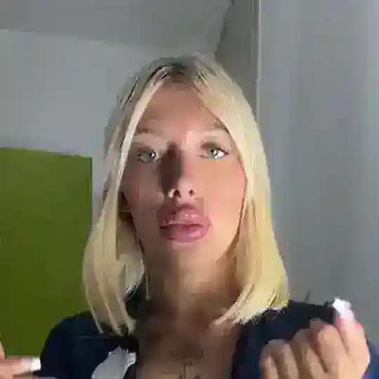 FEDERICASX MARTINIZC OFF