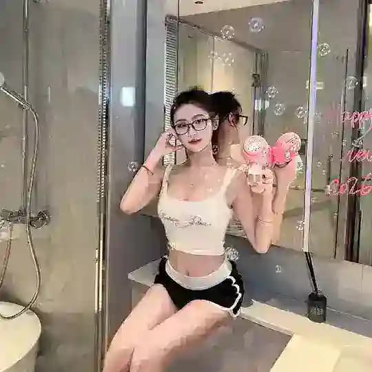 南山西丽06年菲菲
