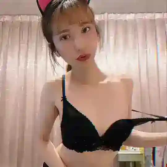 母狗内射反差少女 Profile