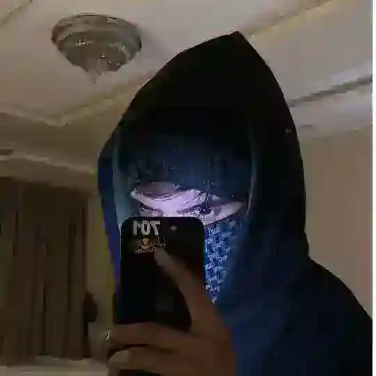دبلاش 🖤.