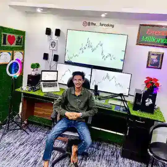 THE FOREX KING 👑