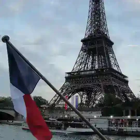 مدام سندس الزبيدي