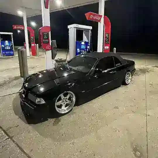 храни escape