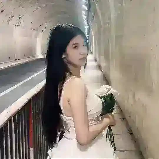 敢敢的涩涩🌸园